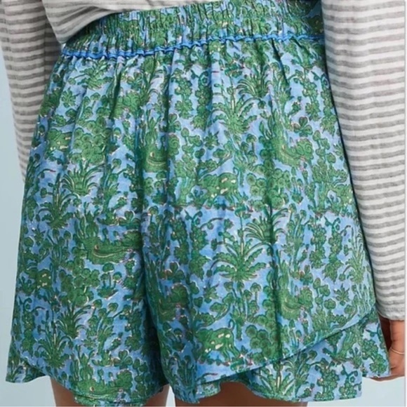 Anthropologie |ETT:TWA Simone Tiered Green Botanical Print Shorts Sz S - Picture 3 of 13